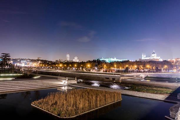 Homely Madrid River ภายนอก รูปภาพ